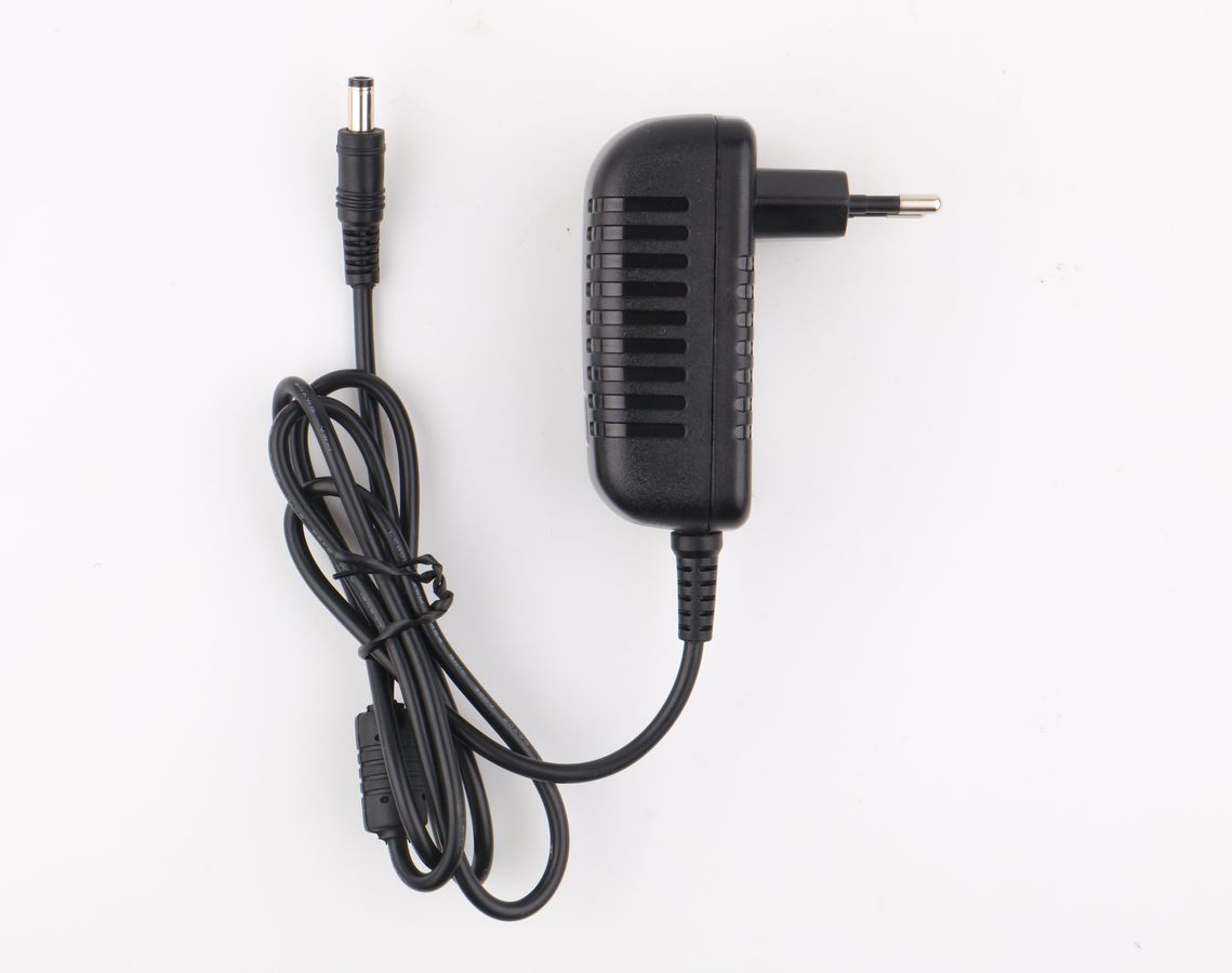CoreParts MBA1183 power adapter/inverter Indoor 10 W Black