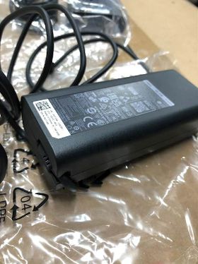 DELL 65W AC adapter for notebooks