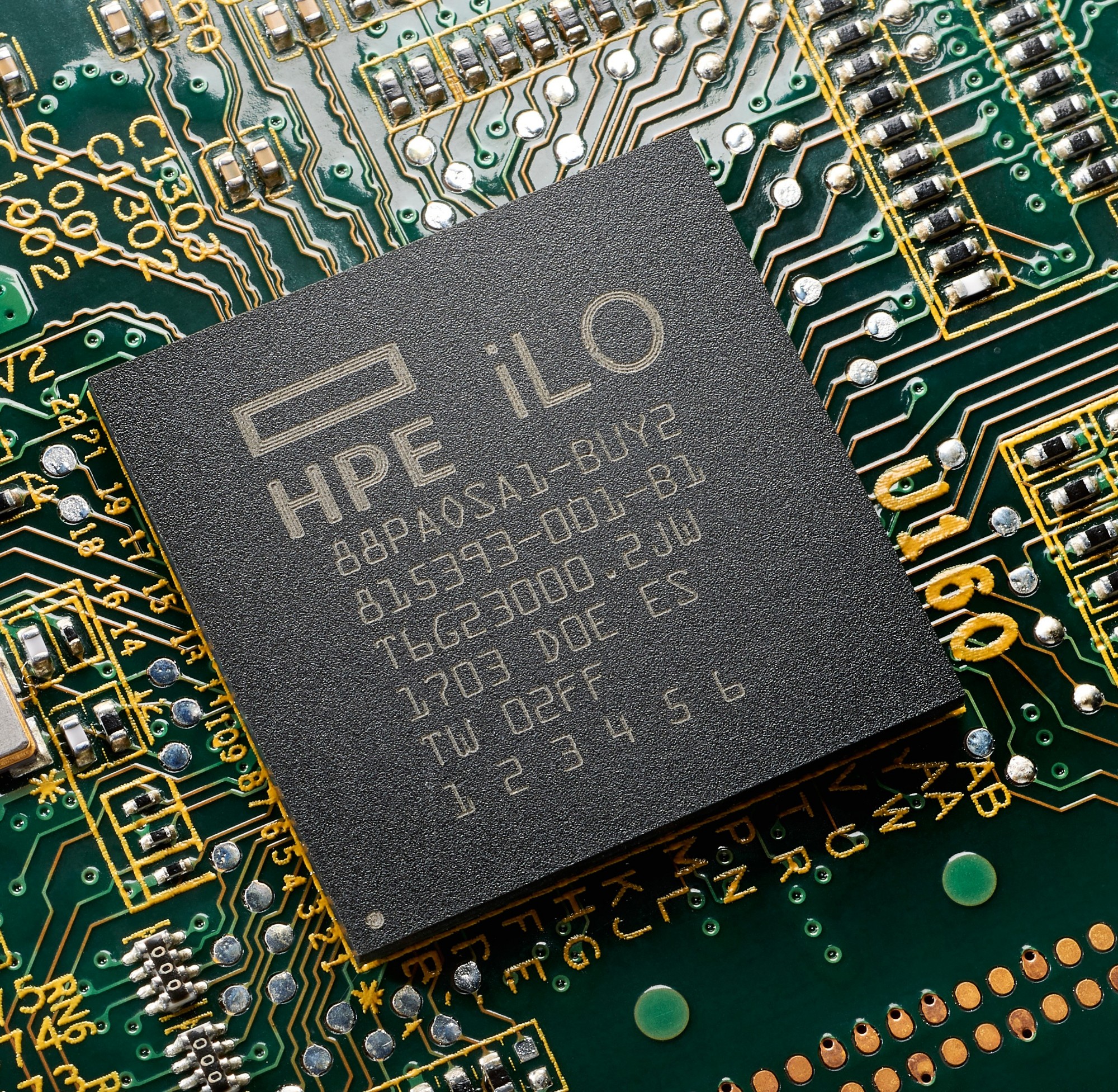 HPE iLO Advanced Electronic License with 3yr Support on iLO Licensed Features