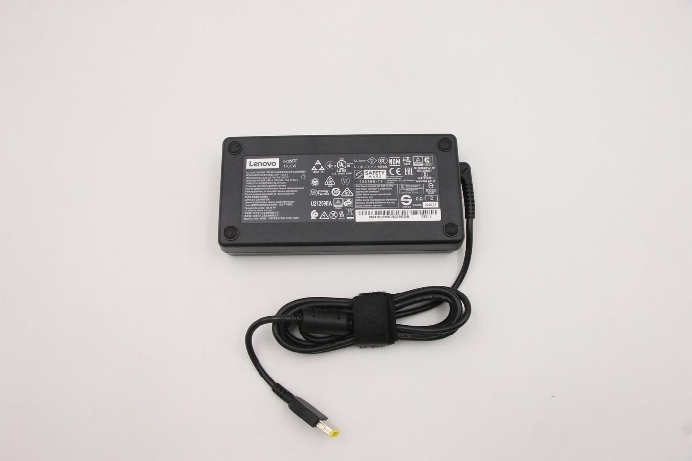 Lenovo AC Adapter 20V 8.5A 170W includes power cable