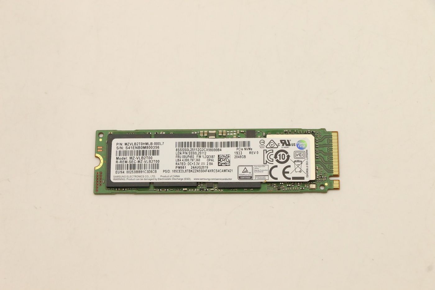 Lenovo 2048GB M.2 PCIe SSD Gen3x4