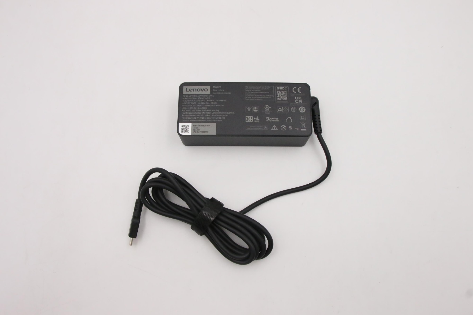 Lenovo 5A10W86295 power adapter/inverter Indoor 65 W Black