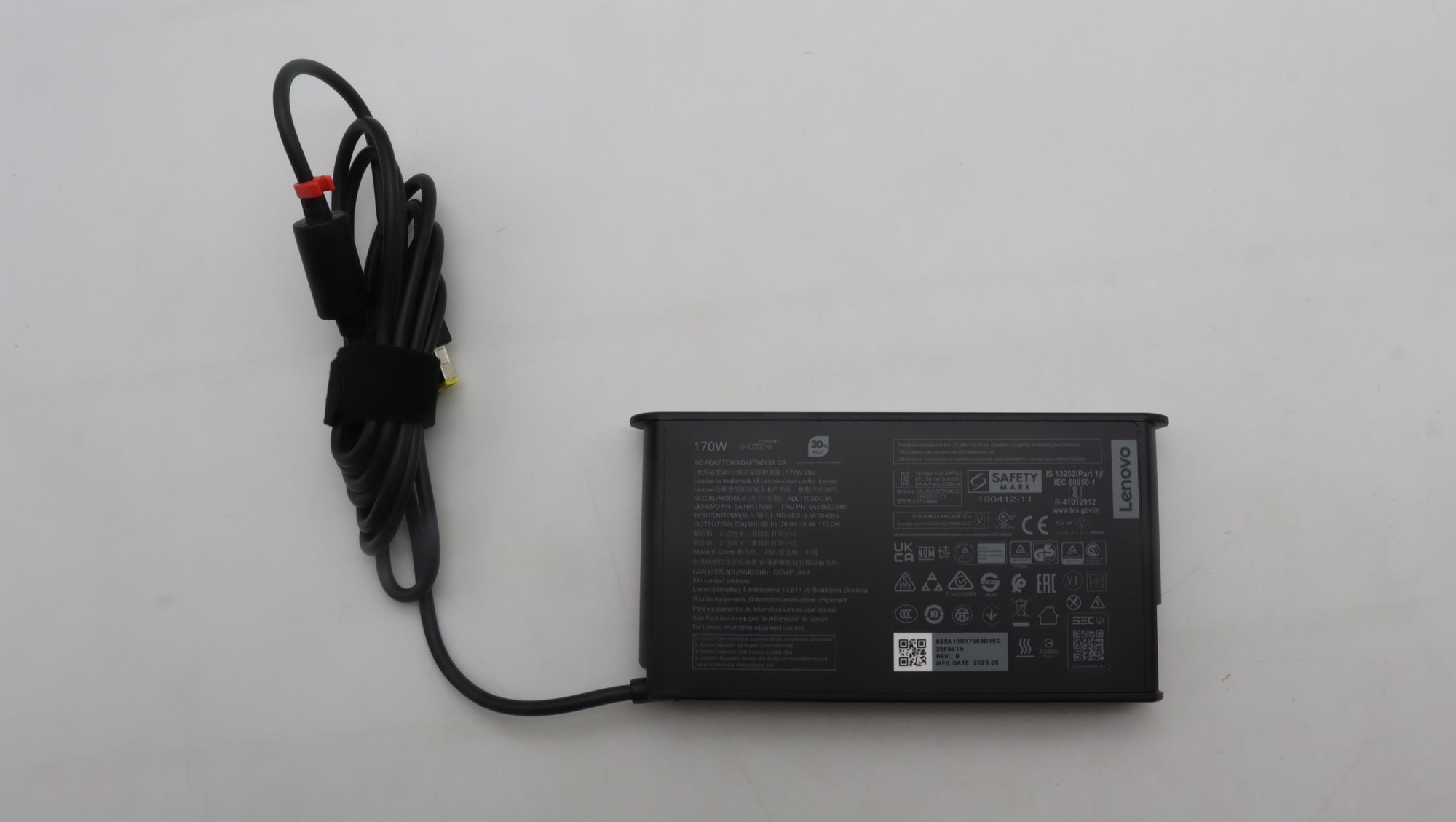 Lenovo 5A11K67849 power adapter/inverter Indoor 170 W Black