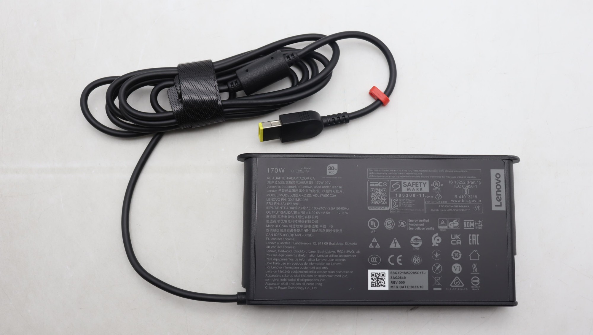 Lenovo 5A11K67851 power adapter/inverter Indoor 170 W Black