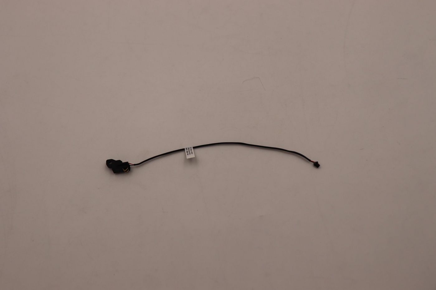 Lenovo Fenrir pen charging cable