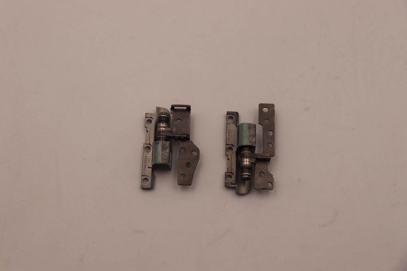 Lenovo HINGE FRU ACCY KITS HINGE